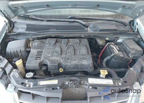 2010 Chrysler Town & Country New Limited z USA, uszkodzony, nr VIN 2A4RR7DX4AR451835